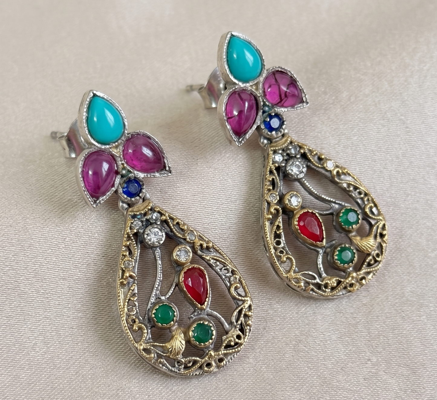 Vibrant Heritage Multi-Stone Oxidized Silver Hasli Necklace Set with Drop Earrings