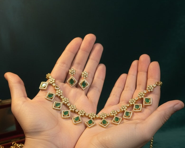 Gold-Plated Geometric Link Choker with Emerald Green Inlays and Crystal Accents
