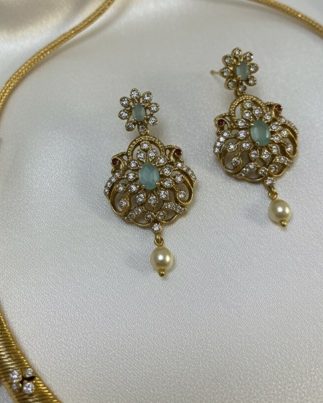Gold-Plated Antique Filigree Choker Set with Mint Green Stones & Crystal Accents