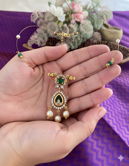 Royal Emerald Double-Tiered Floating Necklace – Invisible Gold Wire Choker with Pearl Dangles
