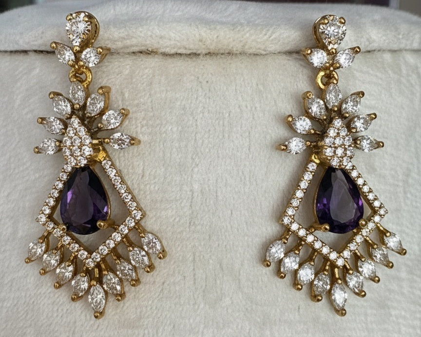 Gold-Plated Geometric Hasli Necklace Set with Purple Teardrop Crystals