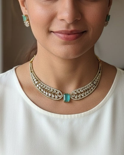 Modern Gold-Plated Crystal Choker with Emerald Green Geometric Stones