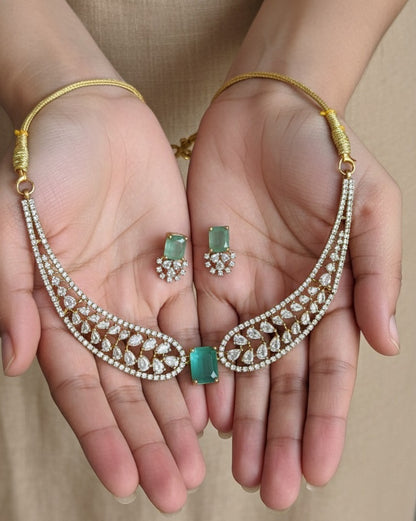 Modern Gold-Plated Crystal Choker with Emerald Green Geometric Stones