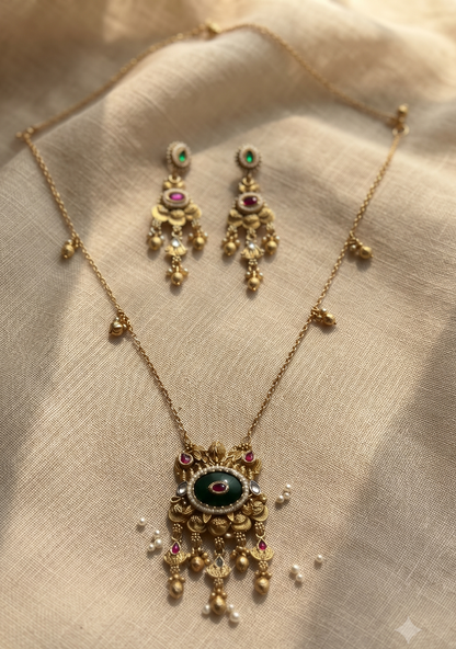 Regal Heritage Gold-Tone Gemstone Pendant Necklace and Matching Earrings Set