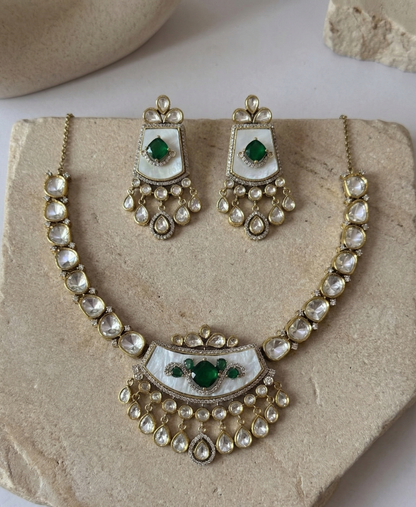Regal Kundan Moissanite Necklace Set with Emerald Green Accents & Mother of Pearl Inlay – Handcrafted Heritage Jewelry
