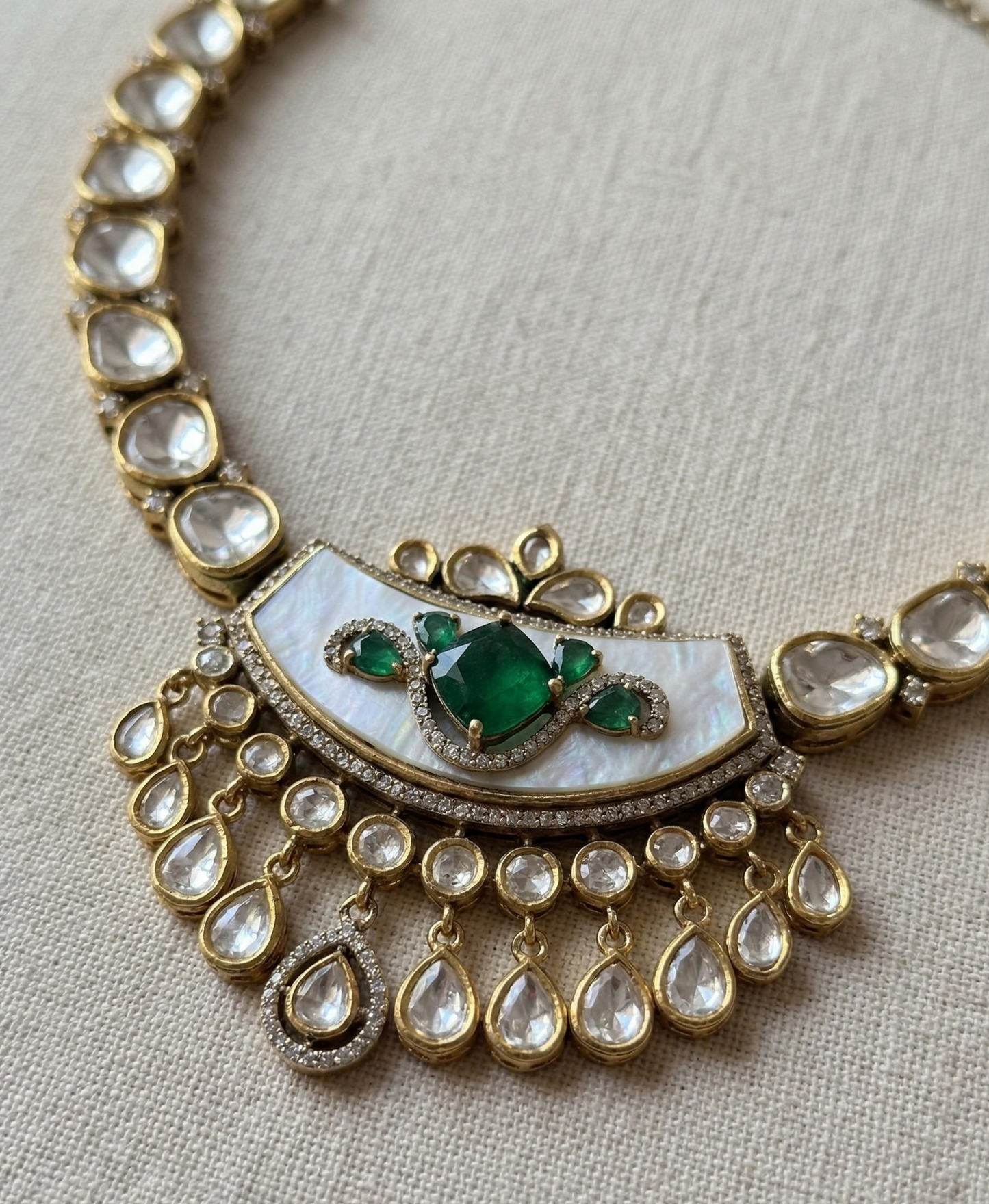 Regal Kundan Moissanite Necklace Set with Emerald Green Accents & Mother of Pearl Inlay – Handcrafted Heritage Jewelry