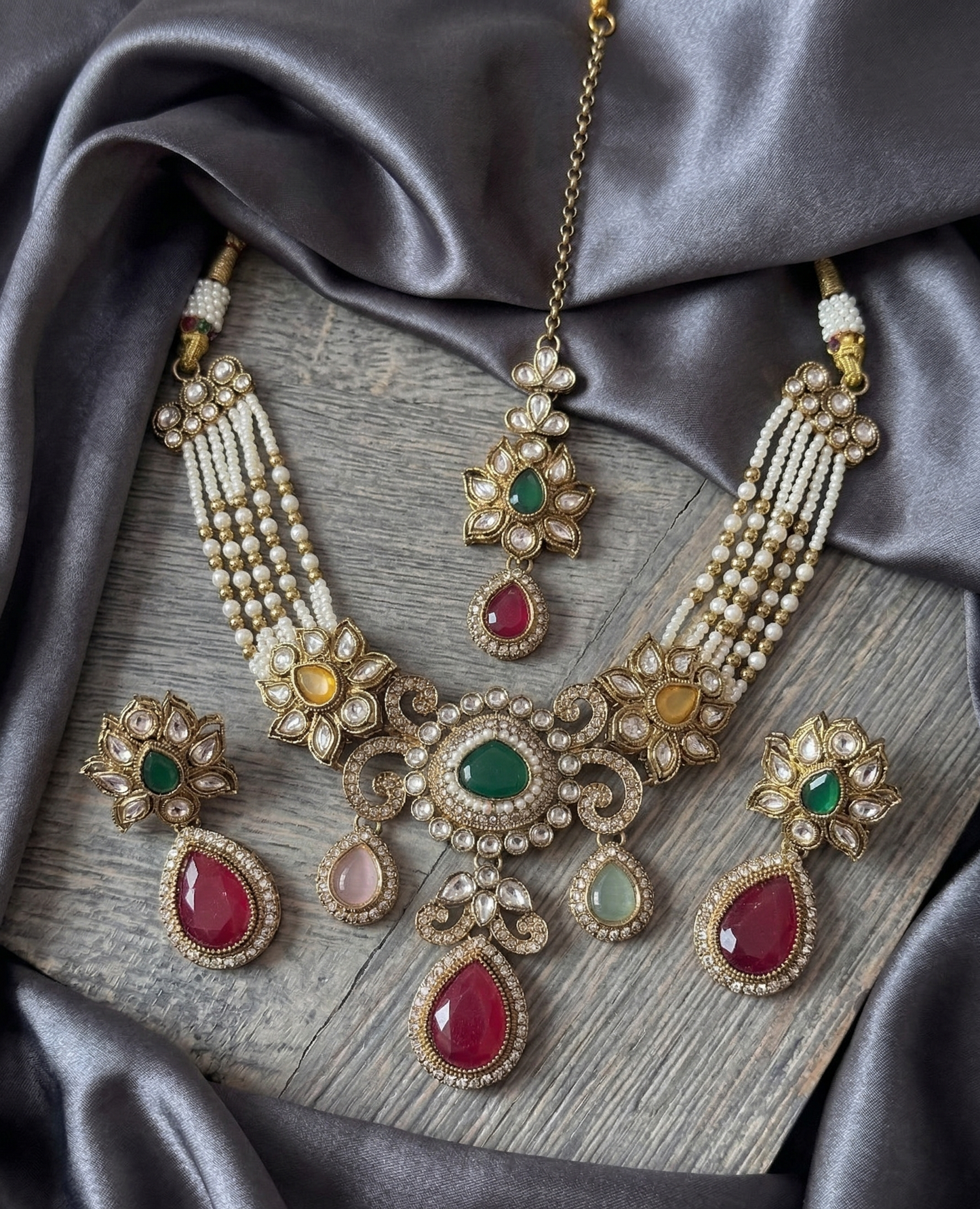 Royal Pastel Kundan & Pearl Choker Set with Matching Maang Tikka