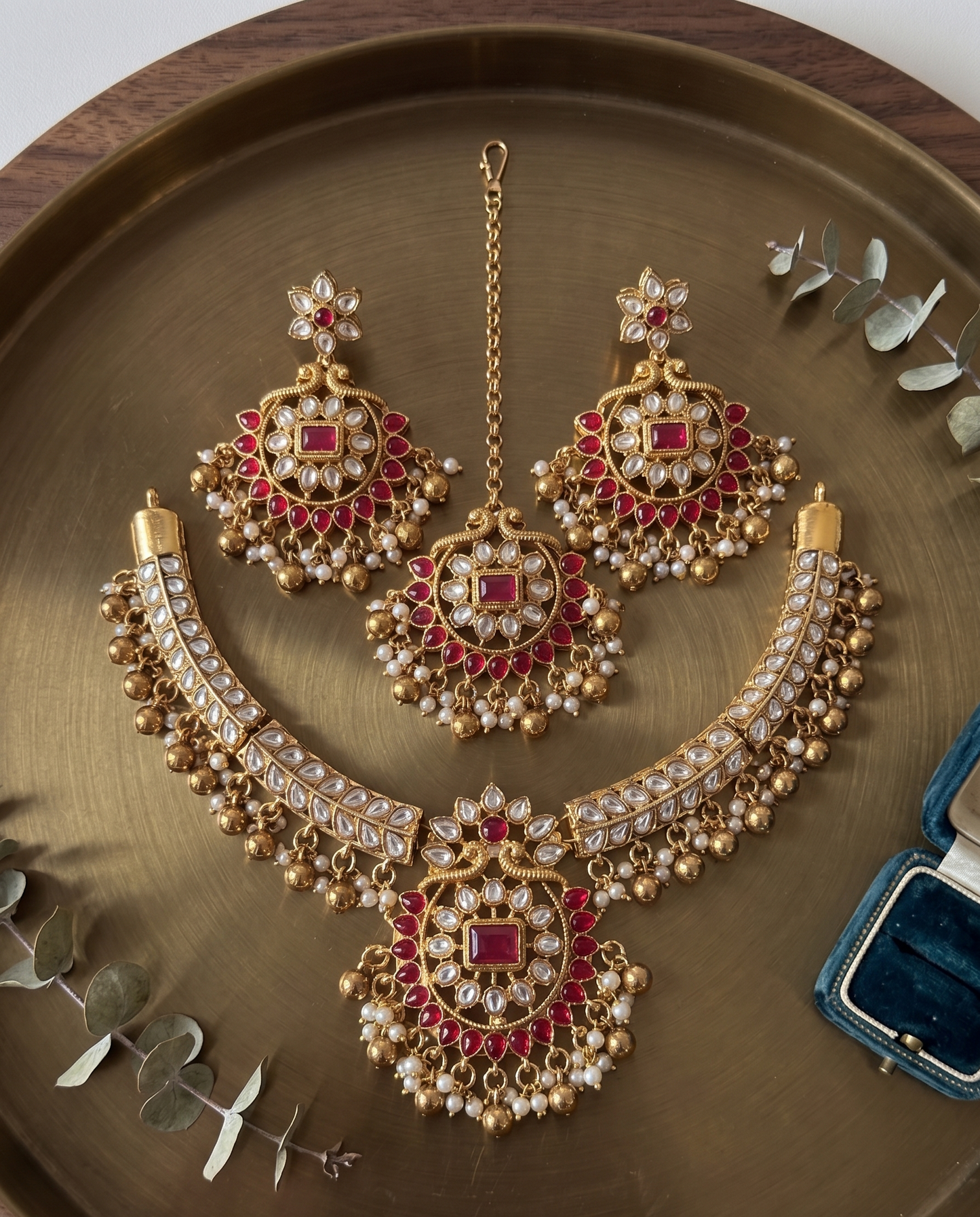 Exquisite Traditional Kundan Choker Set with Matching Earrings & Maang Tikka - Heritage Collection