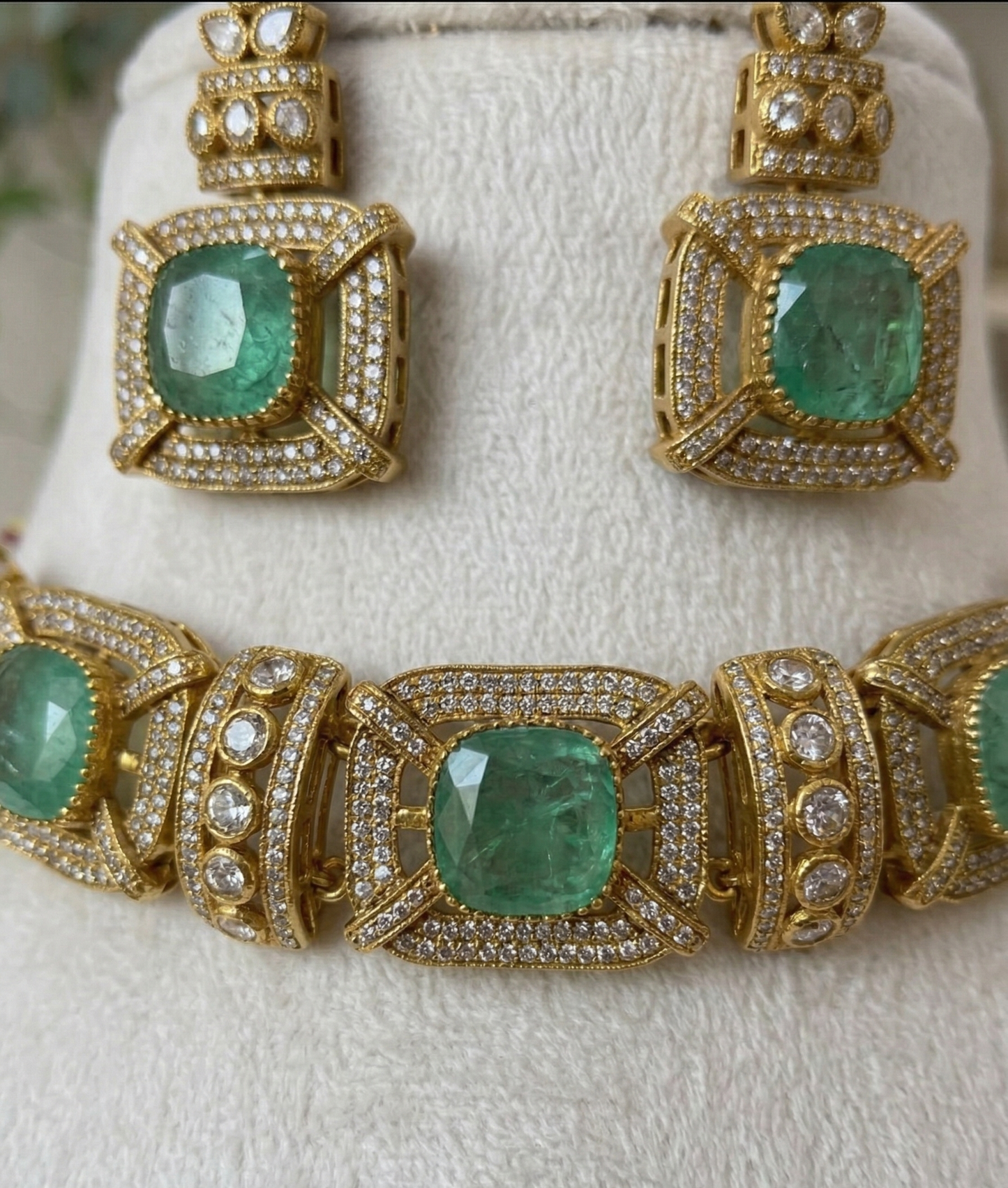Royal Moissanite Polki Choker Set with Pastel Monalisa Stones