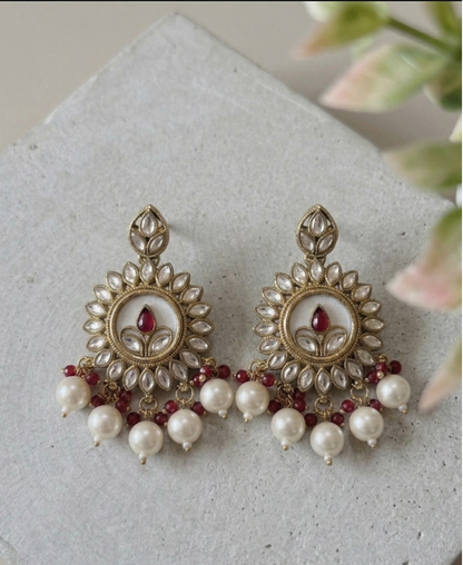 Elegant Floral Kundan & Bead Multi-Layered Necklace Set with Matching Jhumkas