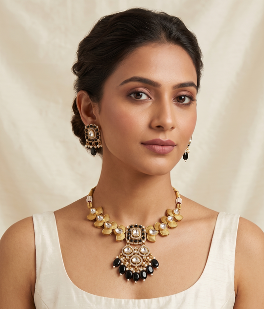 Antique Gold-Tone Kundan Leaf Choker Set with Drop Earrings
