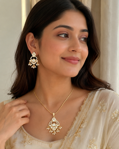 Exquisite Moissanite Stone Chain Pendant Set with Enamel & Pearl Accents