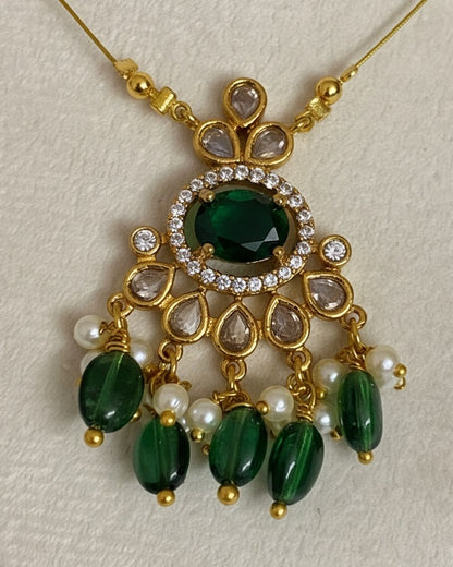 Royal Emerald Statement Floating Necklace – Invisible Gold Wire Choker with Pearl & Green Bead Fringe