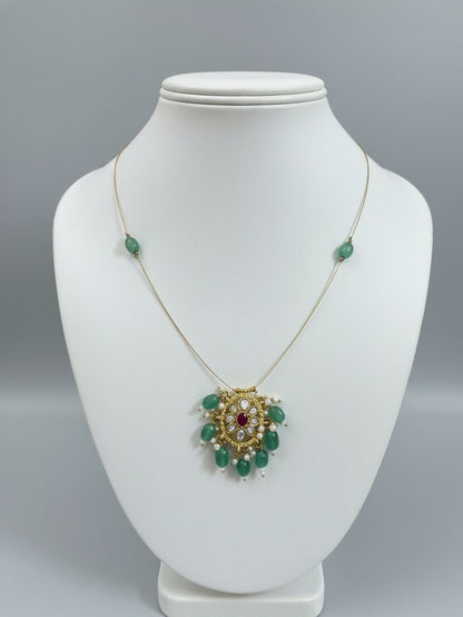 Jadau Kundan invisible chain without Earrings with white kundan stone